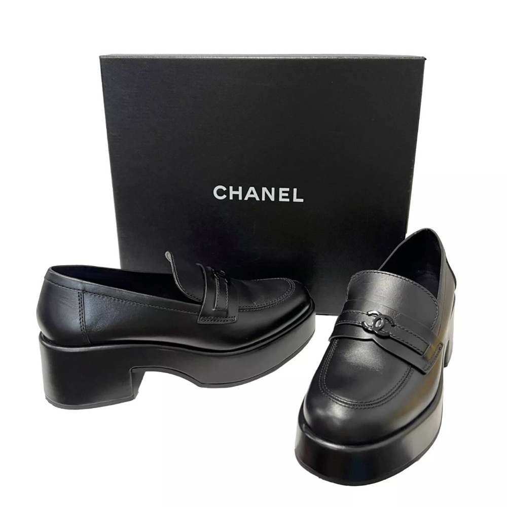 Chanel Black Platform Leather Loafers - Picture 2 of 12